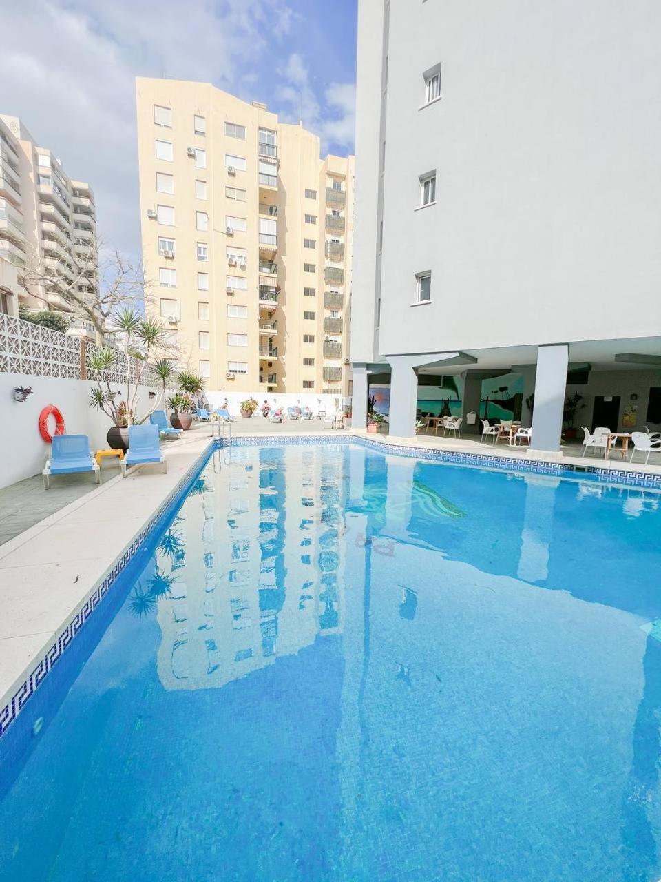Palm Beach Aparment Sea Views Torremolinos Exterior photo